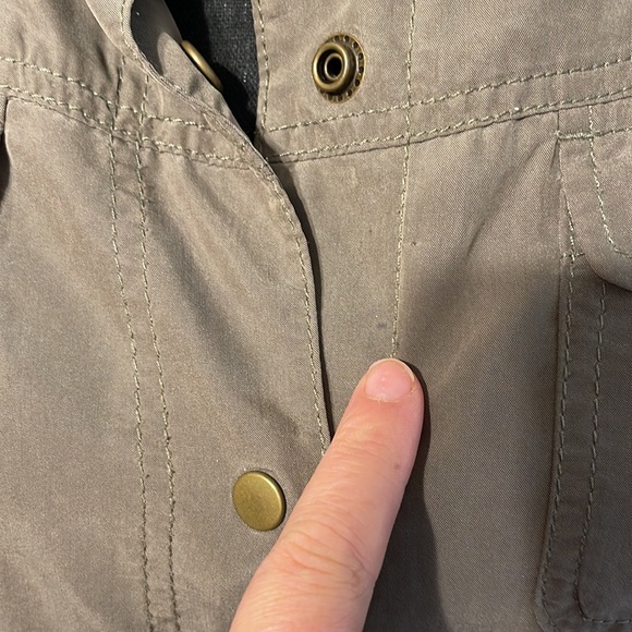 Trouvé Snap-Button Down Top - Picture 4 of 9